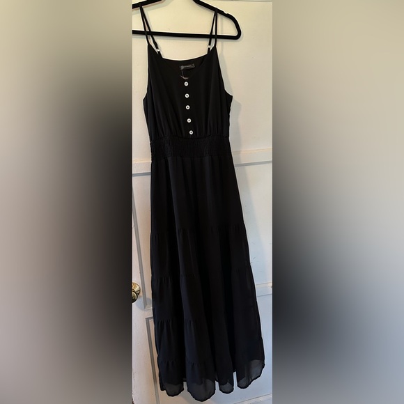 Prettygarden ruffle spaghetti strap maxi NWT - Picture 3 of 9